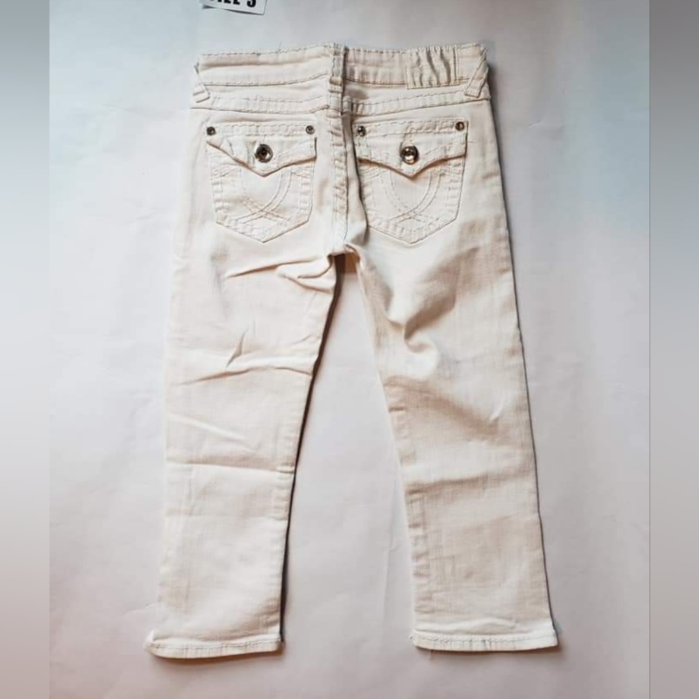 White kapree pants